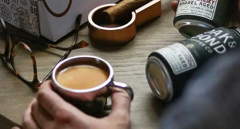 faszinierende Verbindung von Kaffee und Tabak